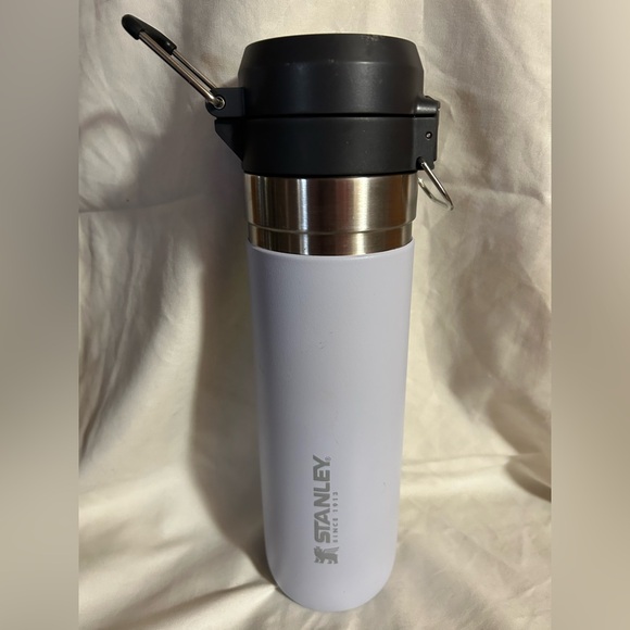 Stanley 24 oz - Picture 5 of 6
